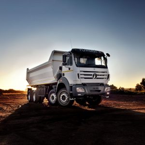 POWERSTAR VX 4035 8x4 Twin Steer Tipper Truck